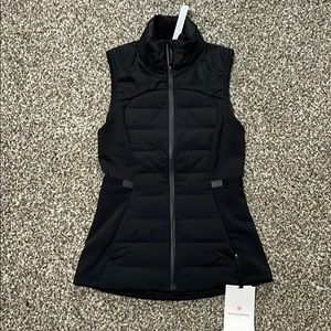Lululemon down for it all vest size 2